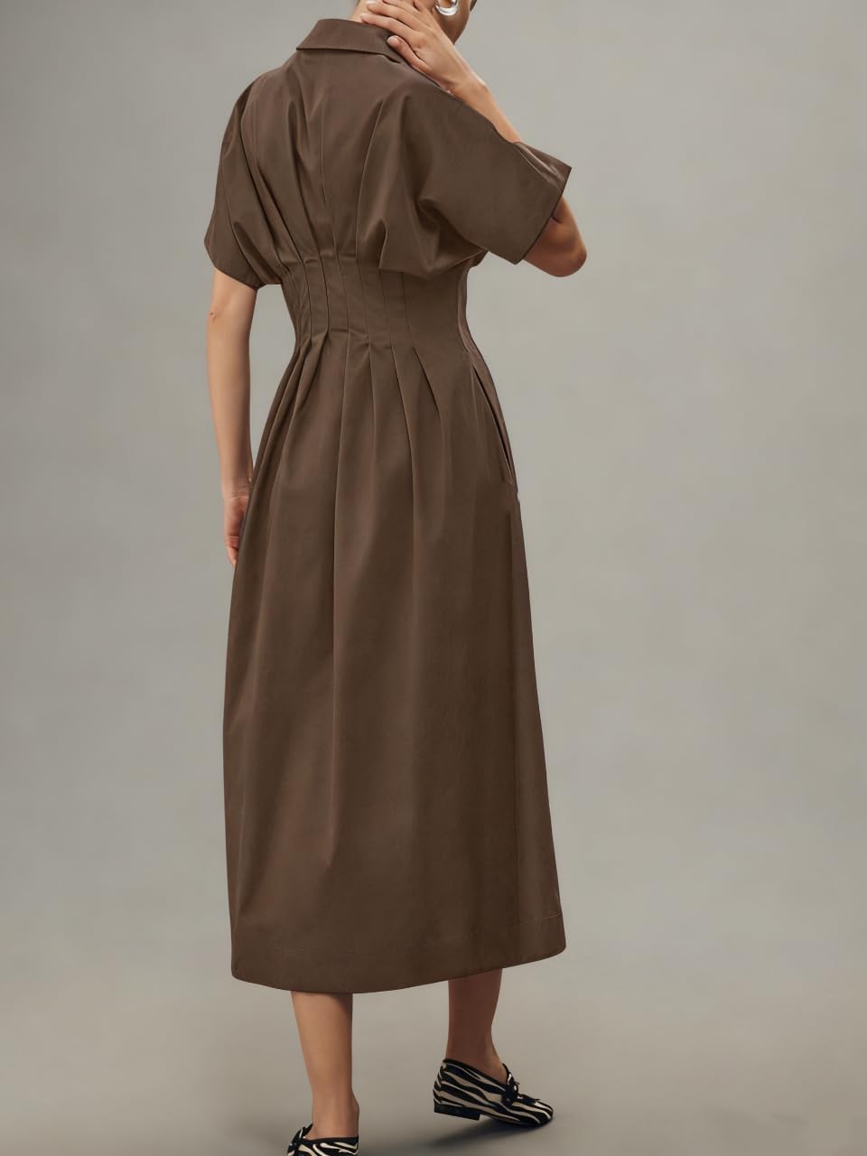 Yeokou Shirt Dress for Women Summer Casual Short Sleeve Button Down Loose Pleated Maxi Sundress with Pockets (Brown-L)